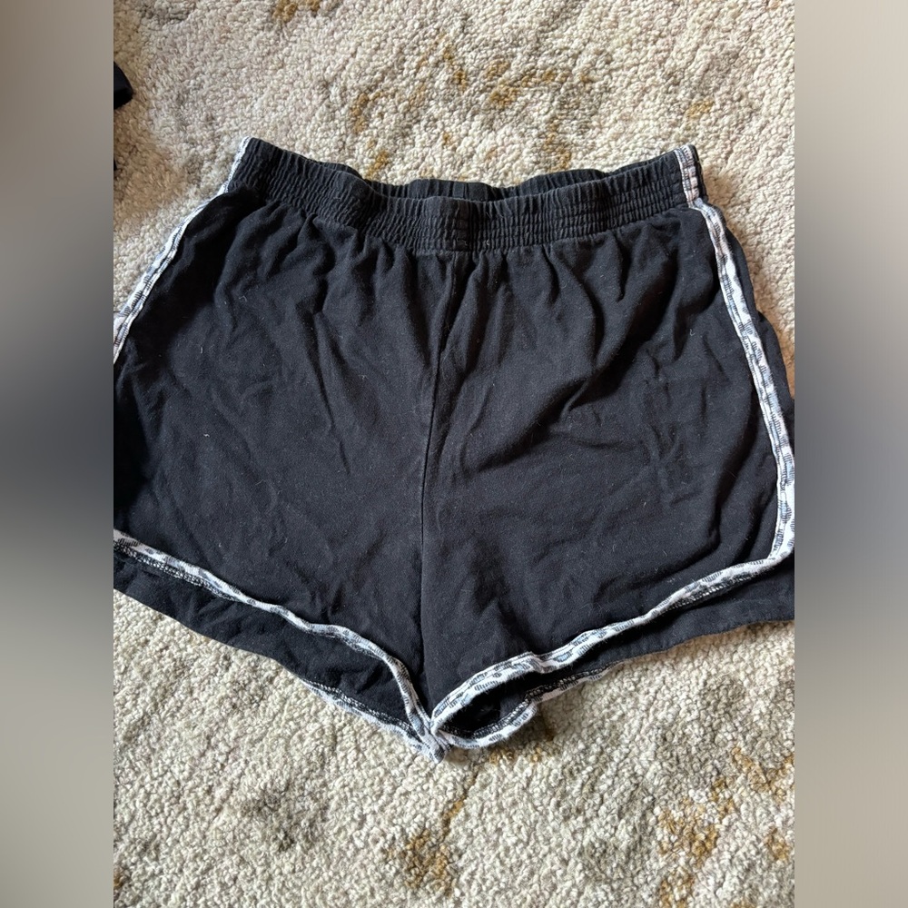 Brandy Melville shorts
